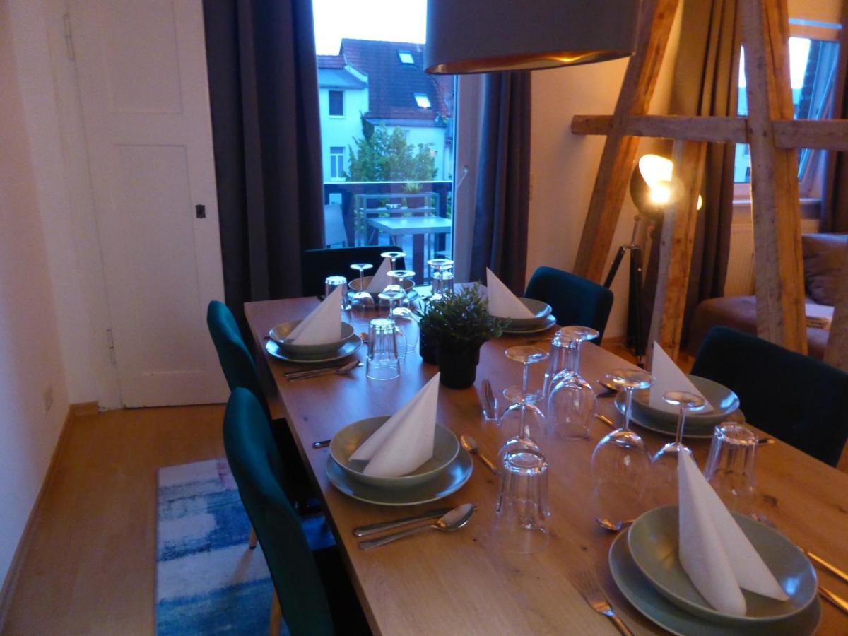 Apartment Napoleon, Naehe Zentrum, 2 Schlafzimmer, Grosser Balkon, Free Wifi ,Parken Jena Esterno foto