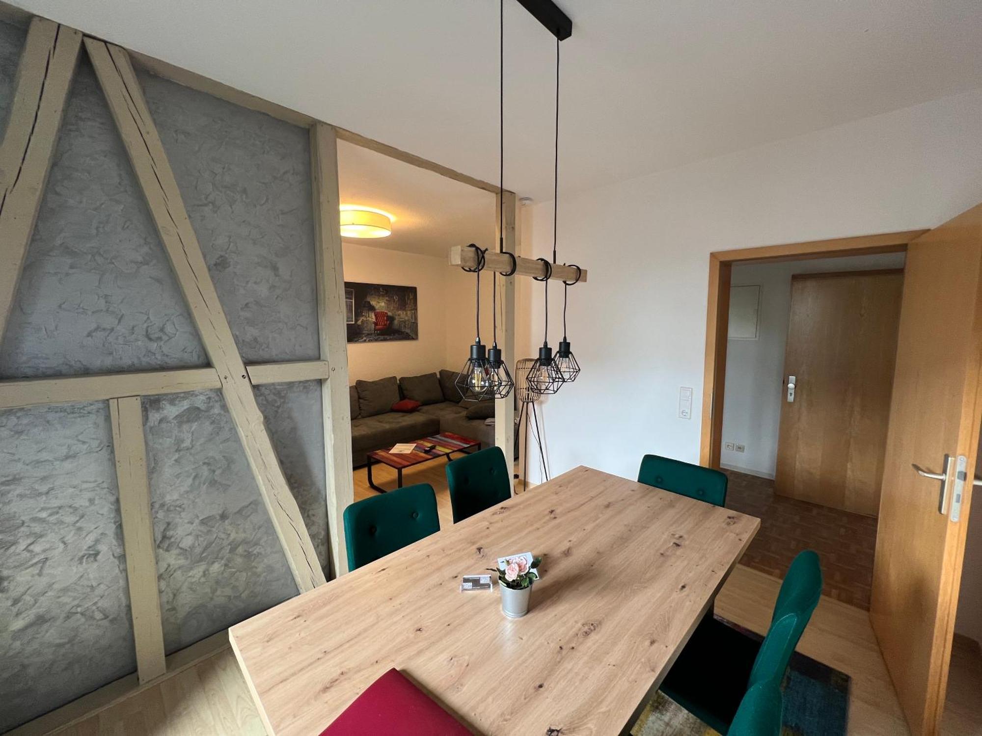 Apartment Napoleon, Naehe Zentrum, 2 Schlafzimmer, Grosser Balkon, Free Wifi ,Parken Jena Esterno foto