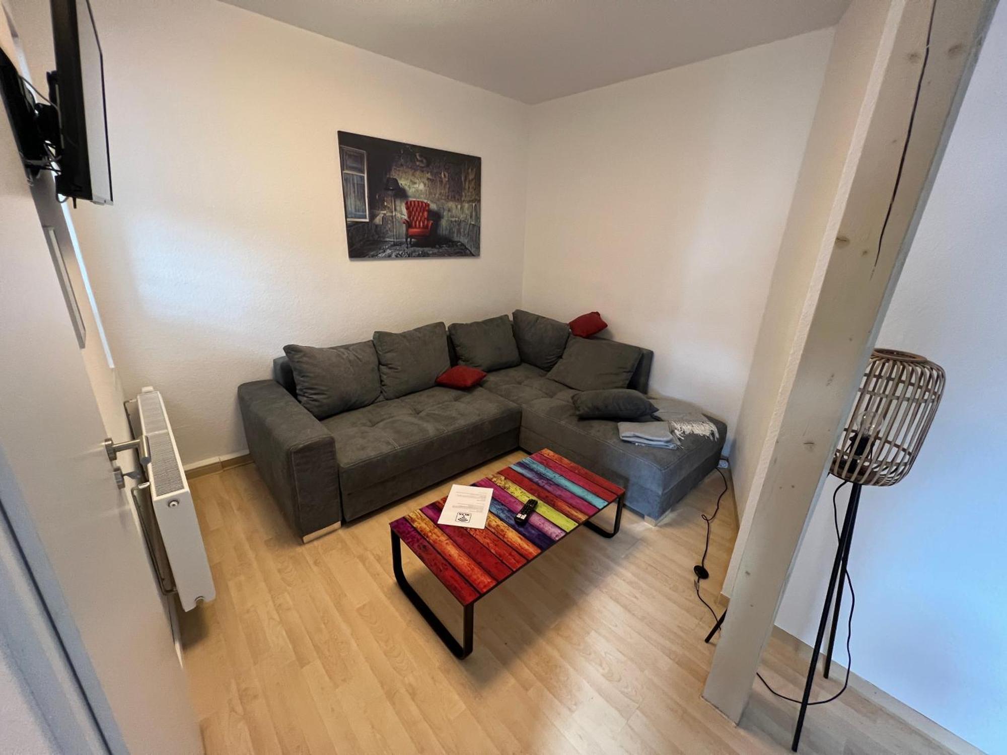 Apartment Napoleon, Naehe Zentrum, 2 Schlafzimmer, Grosser Balkon, Free Wifi ,Parken Jena Esterno foto